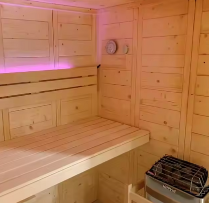 OutdoorHeat Max 4 Infrared Sauna